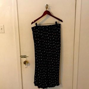 GAP navy blue floral maxi skirt
